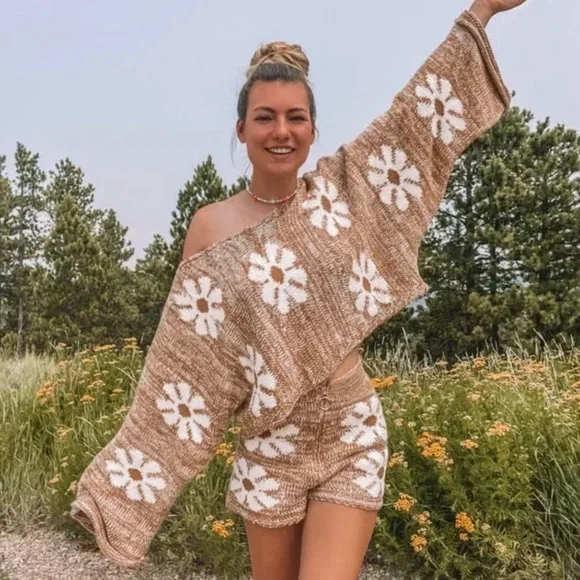 STORIA NWT Daisy Lounge set - Picture 2 of 10